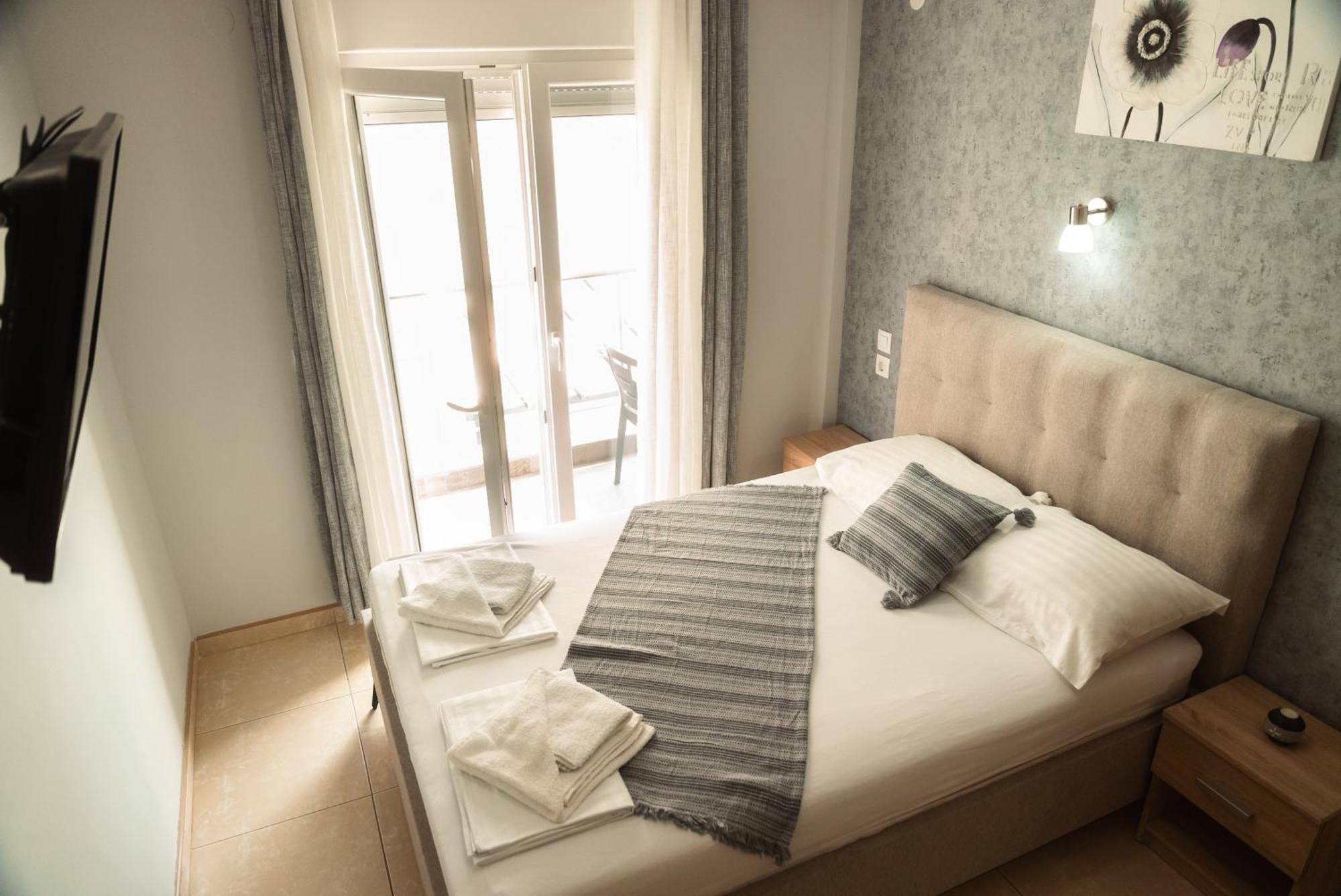 Aktis Sea View Studios Peraía 外观 照片